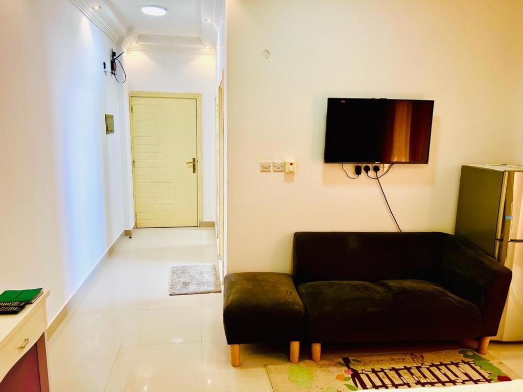Al Tharya Furnished Apartments Awqad Bayt Fadil Exterior photo